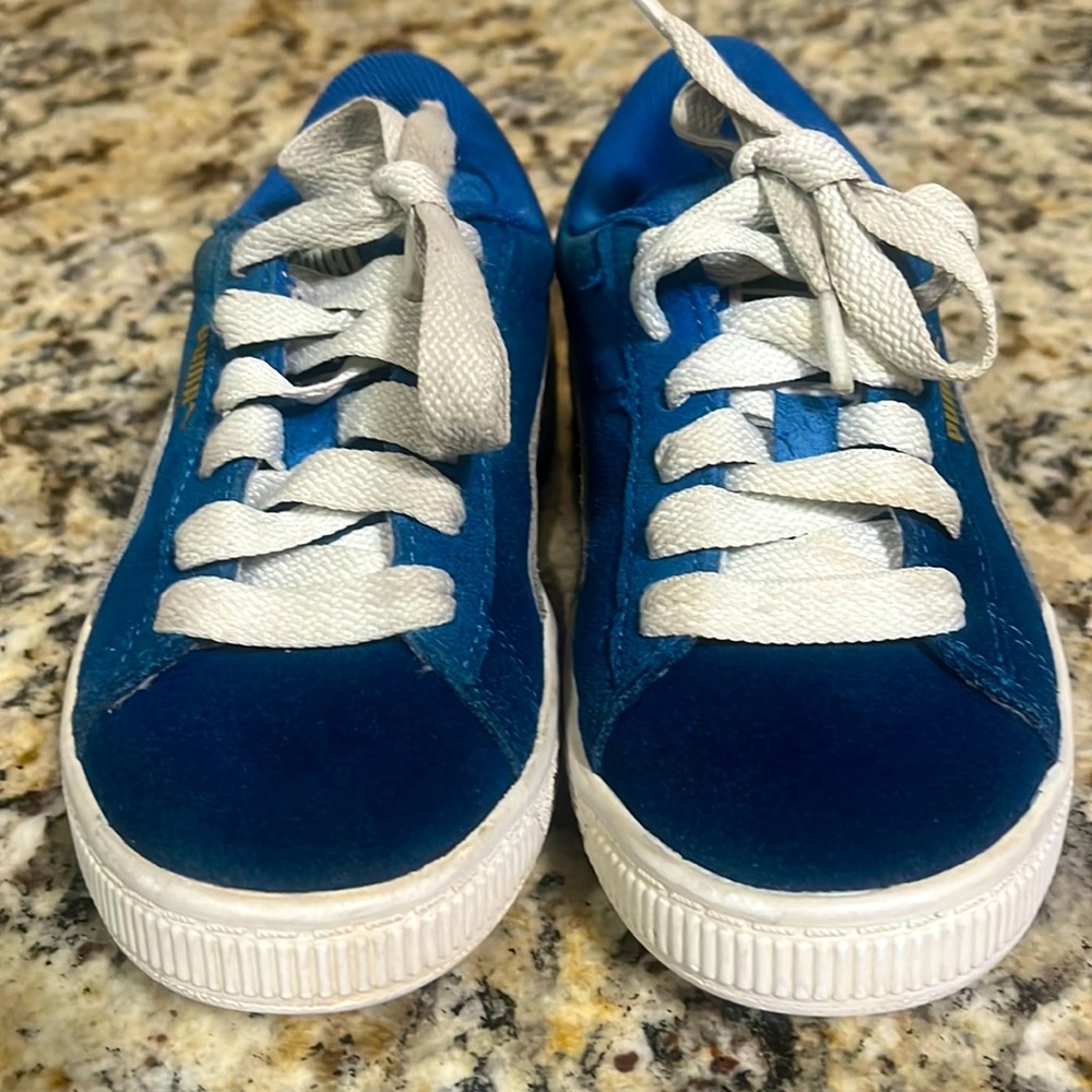 Puma Suede Little Kids Blue Shoes size 11c
